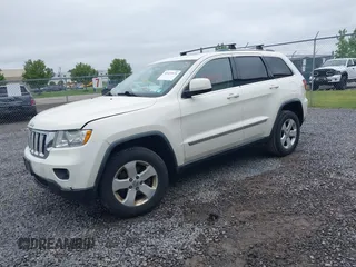 2011 Jeep Grand Cherokee Laredo with VIN 1J4RR4GG6BC680943, listed as a IAAI auction lot 42419575 with 188,672 mi miles and . Bid and sale history available at DreamBid. Image 17.