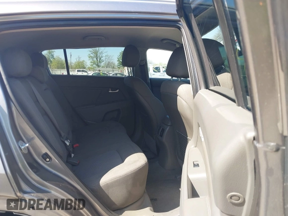 2014 Kia Sportage LX with VIN KNDPBCAC3E7587943, listed as a IAAI auction lot 42092903 with 153,483 mi miles and . Bid and sale history available at carsss.com. Image 8.