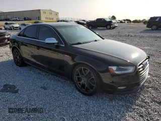 2014 Audi S4 Premium Plus with VIN WAUBGAFL8EA026498, listed as a Copart auction lot 70627964 with 111,036 mi miles and Salvage Title. Bid and sale history available at carsss.com. Image 4.