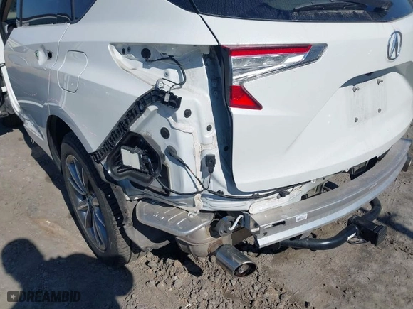 2020 Acura RDX w/Technology Pkg with VIN 5J8TC1H52LL006185, listed as a IAAI auction lot 41457828 with 59,998 mi miles. Bid and sale history available at carsss.com. Image 19.