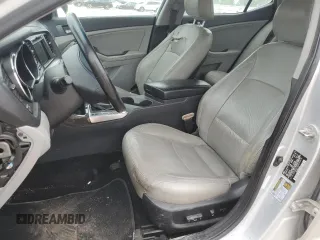 2013 Kia Optima EX z VIN 5XXGN4A78DG168475, wystawiony jako Copart lot #60784155 z przebiegiem Nie podano mil oraz Czysty tytuł • Clean title. Historia ofert i sprzedaży dostępna na DreamBid. Obrazek 7.