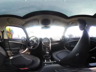 2012 MINI Countryman с VIN WMWZB3C5XCWM30143, выставлен на аукционе IAAI как лот 42404893 с пробегом 143 836 миль миль и . История ставок и продаж доступна на DreamBid. Изображение 18.