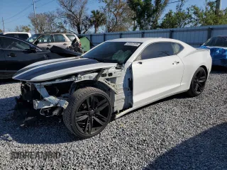 2017 Chevrolet Camaro 2LT with VIN 1G1FD1RS0H0179797, listed as a Copart auction lot 43347375 with 48,768 mi miles and Salvage Title. Bid and sale history available at carsss.com. Image 1.