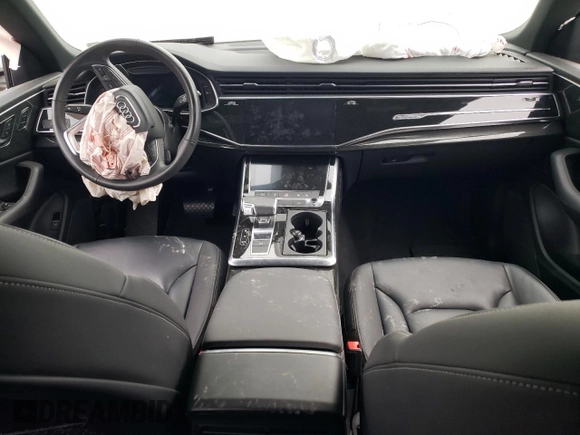 2021 Audi Q8 Premium z VIN WA1AVAF14MD028288, wystawiony jako Copart lot #42691223 z przebiegiem 23 508 mil mil oraz . Historia ofert i sprzedaży dostępna na DreamBid. Obrazek 8.