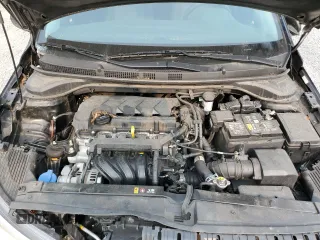 2022 Hyundai Accent SE z VIN 3KPC24A60NE162162, wystawiony jako Copart lot #58878295 z przebiegiem 88 345 mil mil oraz Szkoda całkowita • Salvage title. Historia ofert i sprzedaży dostępna na DreamBid. Obrazek 11.