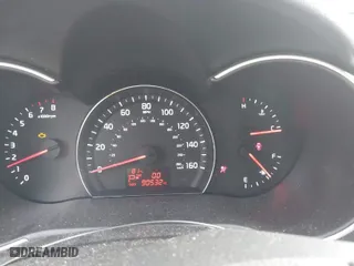2015 Kia Sorento LX with VIN 5XYKTCA61FG612540, listed as a IAAI auction lot 40484397 with 90,532 mi miles. Bid and sale history available at carsss.com. Image 7.