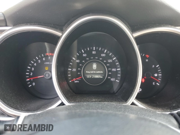 2014 Kia Optima EX with VIN 5XXGN4A77EG302278, listed as a Copart auction lot 46135025 with 218,869 mi miles and Salvage Title. Bid and sale history available at carsss.com. Image 9.