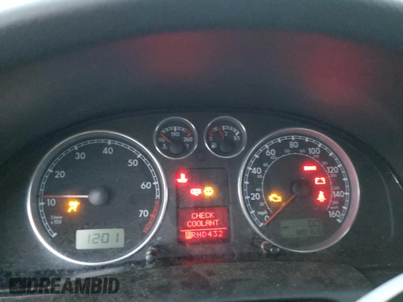 2005 Volkswagen Passat z VIN WVWBD63B95E009335, wystawiony jako Copart lot #43907925 z przebiegiem 189 169 mil mil oraz Nie do naprawy • Non repairable. Historia ofert i sprzedaży dostępna na DreamBid. Obrazek 9.
