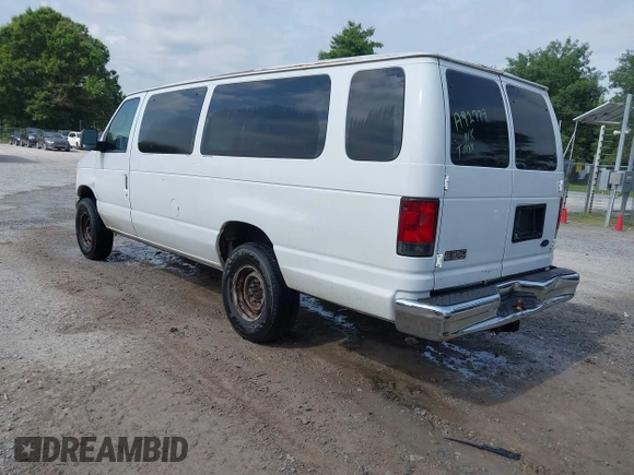 2004 Ford Econoline Passenger XL with VIN 1FBSS31L74HA92779, listed as a IAAI auction lot 42466771 with 138,119 mi miles and . Bid and sale history available at DreamBid. Image 3.