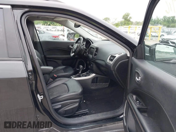 2018 Jeep Compass Latitude с VIN 3C4NJDBBXJT222915, выставлен на аукционе IAAI как лот 42363416 с пробегом 107 377 миль миль и . История ставок и продаж доступна на DreamBid. Изображение 5.