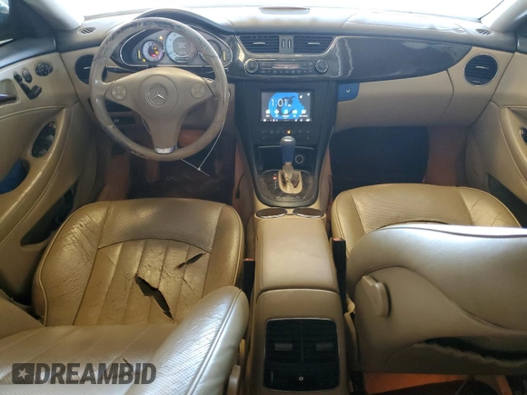 2009 Mercedes-Benz CLS 550 с VIN WDDDJ72XX9A144766, выставлен на аукционе Copart как лот 60898325 с пробегом 152 409 миль миль и Списание • Salvage title. История ставок и продаж доступна на DreamBid. Изображение 8.