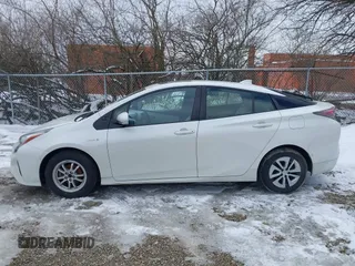 2018 Toyota Prius Two with VIN JTDKARFU9J3054742, listed as a IAAI auction lot 41641032 with 209,986 mi miles. Bid and sale history available at carsss.com. Image 14.