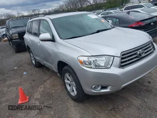 2010 Toyota Highlander SE z VIN 5TDKK3EH8AS013094, wystawiony jako IAAI lot #41792765 z przebiegiem 266 321 mil mil oraz . Historia ofert i sprzedaży dostępna na DreamBid. Obrazek 1.