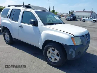 2007 Nissan Xterra SE z VIN 5N1AN08U67C520737, wystawiony jako IAAI lot #42488711 z przebiegiem 123 138 mil mil oraz . Historia ofert i sprzedaży dostępna na DreamBid. Obrazek 1.