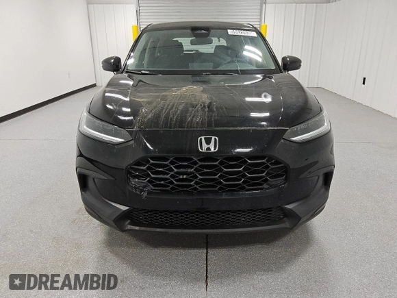 2024 Honda HR-V LX with VIN 3CZRZ1H34RM759966, listed as a Copart auction lot 59620535 with 23,152 mi miles and Clean title. Bid and sale history available at DreamBid. Image 5.
