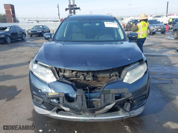 2015 Nissan Rogue S with VIN KNMAT2MT5FP572449, listed as a IAAI auction lot 41442642 with 101,812 mi miles. Bid and sale history available at carsss.com. Image 11.