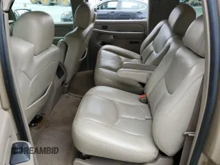 2005 GMC Yukon XL SLT with VIN 1GKFK16ZX5J197541, listed as a Copart auction lot 44103055 with 255,485 mi miles and Salvage Title. Bid and sale history available at carsss.com. Image 12.