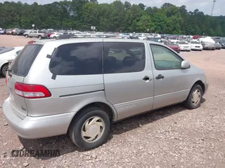 2003 Toyota Sienna LE with VIN 4T3ZF13C83U542299, listed as a IAAI auction lot 42121993 with 229,609 mi miles. Bid and sale history available at carsss.com. Image 6.