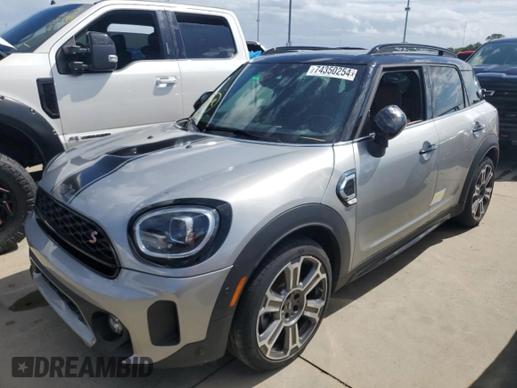 2024 MINI Countryman Cooper S with VIN WMZ53BR02R3R70682, listed as a Copart auction lot 74350254 with 0 mi miles and Salvage Title. Bid and sale history available at carsss.com. Image 1.