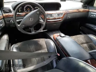2007 Mercedes-Benz S 550 with VIN WDDNG71X87A075285, listed as a Copart auction lot 55173695 with 166,032 mi miles and Clean Title. Bid and sale history available at DreamBid. Image 8.