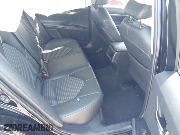 2018 Toyota Camry LE with VIN 4T1B11HK9JU606226, listed as a IAAI auction lot 41860788 with 95,168 mi miles. Bid and sale history available at carsss.com. Image 8.