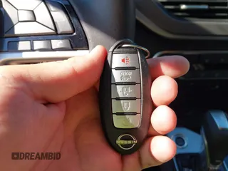 2024 Nissan Altima SR z VIN 1N4BL4CV9RN398846, wystawiony jako IAAI lot #42210282 z przebiegiem 4 973 mil mil oraz . Historia ofert i sprzedaży dostępna na DreamBid. Obrazek 11.
