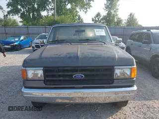 1987 Ford F-250 with VIN 1FTFF25N7HPA33055, listed as a IAAI auction lot 42492336 with 457,819 mi miles and . Bid and sale history available at DreamBid. Image 13.
