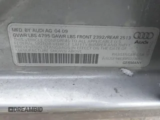 2009 Audi A4 z VIN WAUSF98K89N073051, wystawiony jako IAAI lot #41601325 z przebiegiem 163 475 mil mil oraz . Historia ofert i sprzedaży dostępna na DreamBid. Obrazek 9.