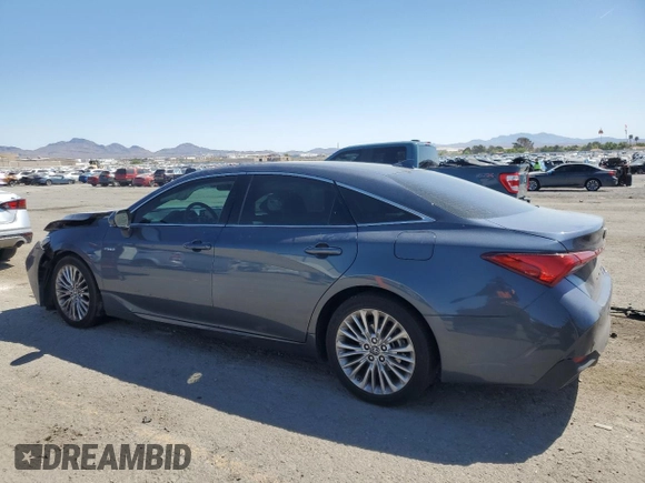 2019 Toyota Avalon Limited Hybrid z VIN 4T1B21FB7KU002918, wystawiony jako Copart lot #54236075 z przebiegiem 79 900 mil mil oraz Szkoda całkowita • Salvage title. Historia ofert i sprzedaży dostępna na DreamBid. Obrazek 2.