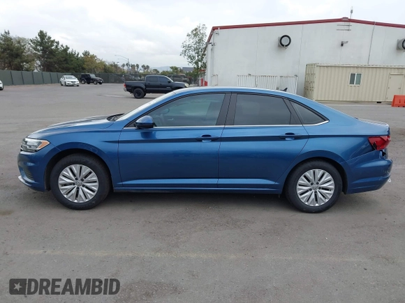 2020 Volkswagen Jetta S z VIN 3VWC57BU2LM086126, wystawiony jako IAAI lot #42054196 z przebiegiem 29 819 mil mil oraz . Historia ofert i sprzedaży dostępna na DreamBid. Obrazek 15.