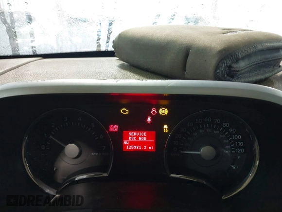 2010 Mercury Mountaineer Premier z VIN 4M2EN3JE6AUJ04564, wystawiony jako IAAI lot #41315942 z przebiegiem 125 981 mil mil oraz . Historia ofert i sprzedaży dostępna na DreamBid. Obrazek 15.
