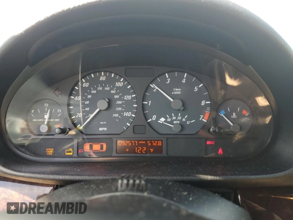 2004 BMW 3 Series 325Ci with VIN WBABW33424PG98566, listed as a Copart auction lot 45933875 with 92,577 mi miles and Salvage Title. Bid and sale history available at carsss.com. Image 9.