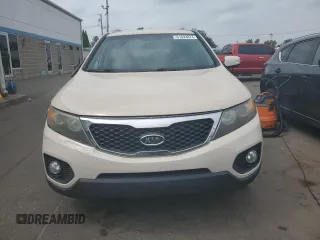 2011 Kia Sorento LX with VIN 5XYKTDA24BG141822, listed as a Copart auction lot 61693074 with 168,509 mi miles and Salvage Title. Bid and sale history available at carsss.com. Image 5.