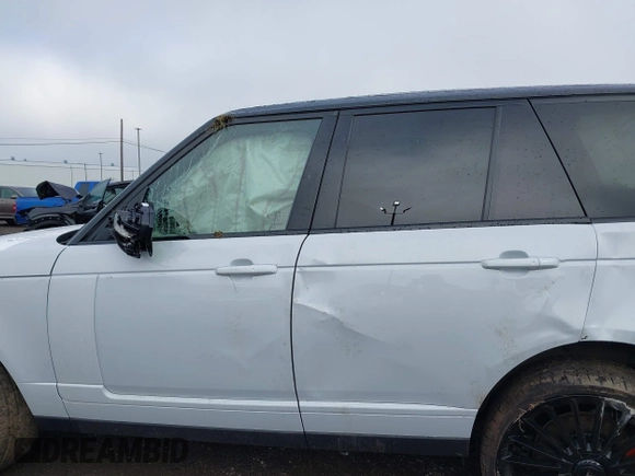 2020 Land Rover Range Rover HSE z VIN SALGS2RU2LA592177, wystawiony jako IAAI lot #42196372 z przebiegiem 43 343 mil mil oraz . Historia ofert i sprzedaży dostępna na DreamBid. Obrazek 13.