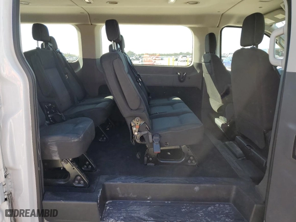 2021 Ford Transit Passenger Wagon XL with VIN 1FBAX2Y82MKA49334, listed as a Copart auction lot 86978324 with 81,468 mi miles and Clean Title. Bid and sale history available at carsss.com. Image 11.