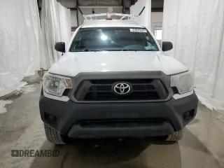 2015 Toyota Tacoma z VIN 5TFUX4ENXFX034293, wystawiony jako Copart lot #59129425 z przebiegiem 200 417 mil mil oraz Czysty tytuł • Clean title. Historia ofert i sprzedaży dostępna na DreamBid. Obrazek 5.