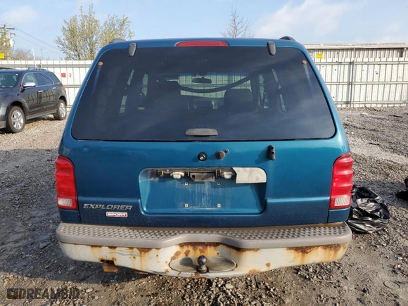 2001 Ford Explorer Sport with VIN 1FMYU70E21UC58568, listed as a Copart auction lot 52003165 with 185,064 mi miles and Clean Title. Bid and sale history available at carsss.com. Image 6.