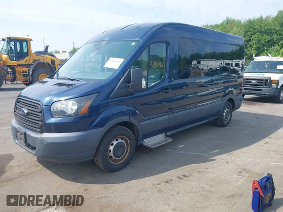 2016 Ford Transit XL z VIN 1FBAX2CM6GKA55226, wystawiony jako IAAI lot #42496468 z przebiegiem 155 375 mil mil oraz . Historia ofert i sprzedaży dostępna na DreamBid. Obrazek 17.