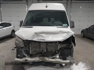 2021 Mercedes-Benz Sprinter Cargo with VIN W1Y4ECHY9MT060129, listed as a IAAI auction lot 41616041 with 215,726 mi miles. Bid and sale history available at carsss.com. Image 12.