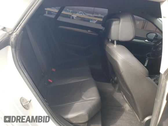 2019 Volkswagen Arteon SE с VIN WVWBR7AN1KE000659, выставлен на аукционе Copart как лот 88701165 с пробегом 138 582 миль миль и Списание • Salvage title. История ставок и продаж доступна на DreamBid. Изображение 10.