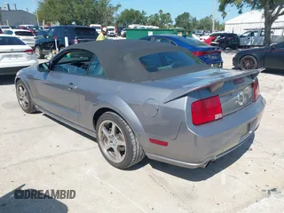2007 Ford Mustang GT Deluxe with VIN 1ZVFT85H175246709, listed as a IAAI auction lot 41995828 with 43,434 mi miles and . Bid and sale history available at carsss.com. Image 3.