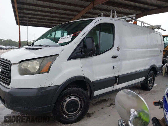 2015 Ford Transit Cargo z VIN 1FTNR1ZMXFKA45161, wystawiony jako IAAI lot #42181449 z przebiegiem 130 096 mil mil oraz . Historia ofert i sprzedaży dostępna na DreamBid. Obrazek 2.