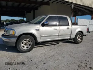 2002 Ford F-150 XLT with VIN 1FTRW07622KD25059, listed as a Copart auction lot 42775905 with 227,545 mi miles and Clean Title. Bid and sale history available at carsss.com. Image 1.