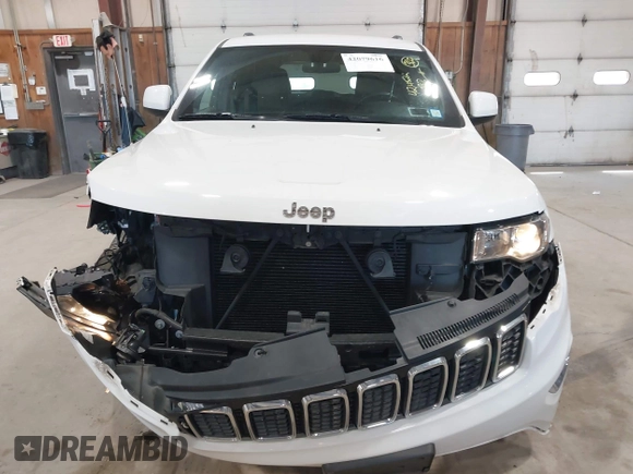 2019 Jeep Grand Cherokee Upland with VIN 1C4RJFAG5KC834317, listed as a IAAI auction lot 42079616 with 42,452 mi miles and . Bid and sale history available at DreamBid. Image 12.
