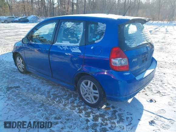 2007 Honda Fit Sport with VIN JHMGD37627S053777, listed as a IAAI auction lot 41458050 with 189,250 mi miles. Bid and sale history available at carsss.com. Image 3.
