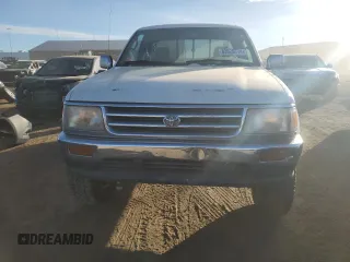 1997 Toyota T100 SR5 with VIN JT4UN24D4V0049432, listed as a Copart auction lot 83629774 with 208,803 mi miles and Salvage Title. Bid and sale history available at DreamBid. Image 5.