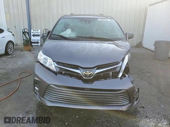 2020 Toyota Sienna XLE с VIN 5TDDZ3DC0LS243029, выставлен на аукционе Copart как лот 50818735 с пробегом 84 182 миль миль и Списание • Salvage title. История ставок и продаж доступна на DreamBid. Изображение 15.