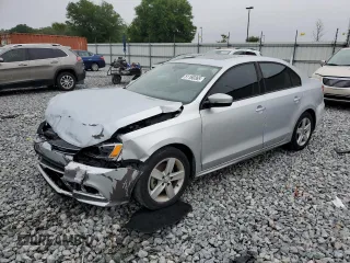 2011 Volkswagen Jetta TDI with VIN 3VWLL7AJ0BM121421, listed as a Copart auction lot 51160365 with 138,364 mi miles and Salvage title. Bid and sale history available at DreamBid. Image 1.