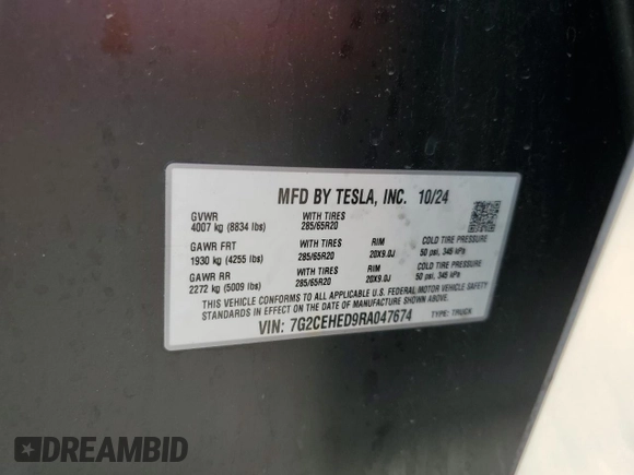 2024 Tesla Cybertruck z VIN 7G2CEHED9RA047674, wystawiony jako Copart lot #61213915 z przebiegiem 1 323 mil mil oraz Szkoda całkowita • Salvage title. Historia ofert i sprzedaży dostępna na DreamBid. Obrazek 12.