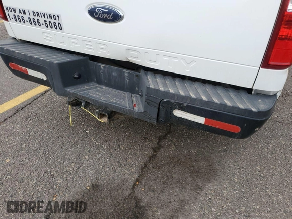2011 Ford Super Duty F-250 SRW XL with VIN 1FT7X2BT1BEA38338, listed as a IAAI auction lot 42195618 with 214,621 mi miles. Bid and sale history available at carsss.com. Image 1.